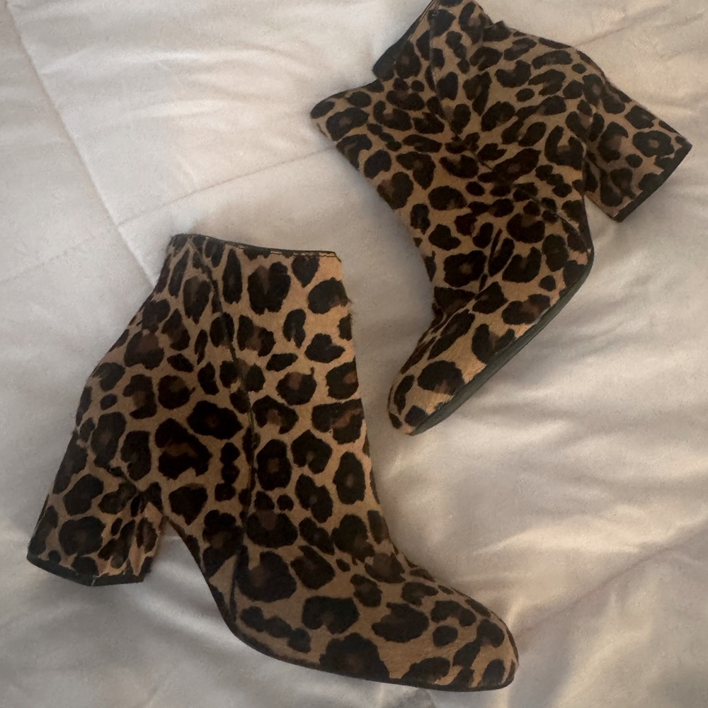 Leopard booties ✨